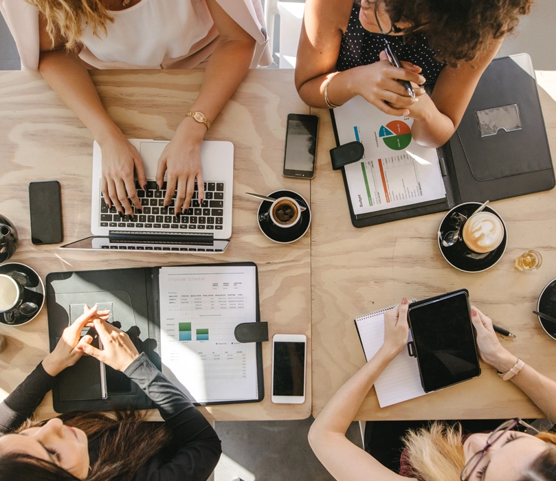 A reactive team is committed to your side A reactive team is committed to your side